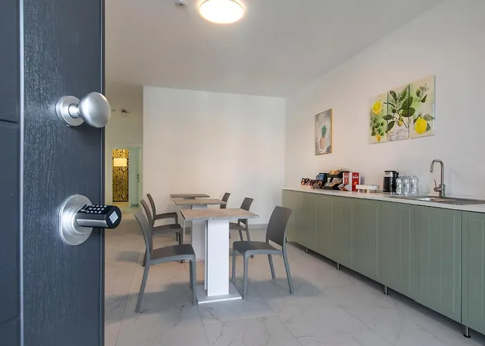 Gasthof Amina Fiumicino